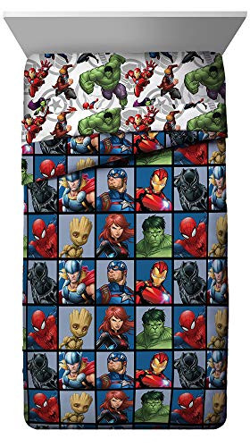 Jay Franco Marvel Avengers Team Full Comforter - Super Soft Kids Bedding - Fade Resistant Polyester Microfiber Fill (Official Marvel Product)