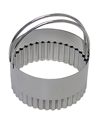 R&M International 1754 Stainless Steel 3-1/4" Round Fluted Biscuit Cutter with Handle, 1-Piece