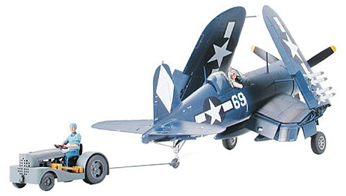 Tamiya Vought F4U-1D Corsair With Moto-Tug - 1:48 Scale plastic model kit Tamiya Vought F4U-1D Corsair With Moto-Tug - 1:48 Scale plastic model kit