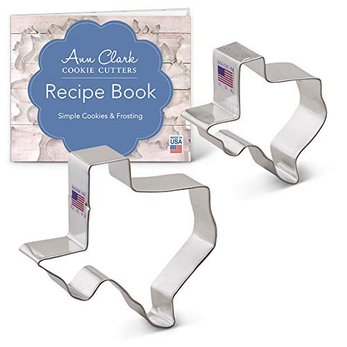 Ann Clark Cookie Cutters 2-Piece State of Texas Cookie Cutter Set with Recipe Booklet, Large and Regular