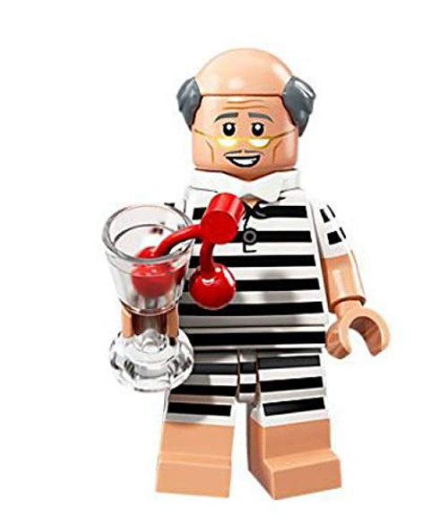 LEGO The Batman Movie Series 2 Collectible Minifigure - Vacation Alfred Pennyworth (71020) LEGO The Batman Movie Series 2 Collectible Minifigure - Vacation Alfred Pennyworth (71020)