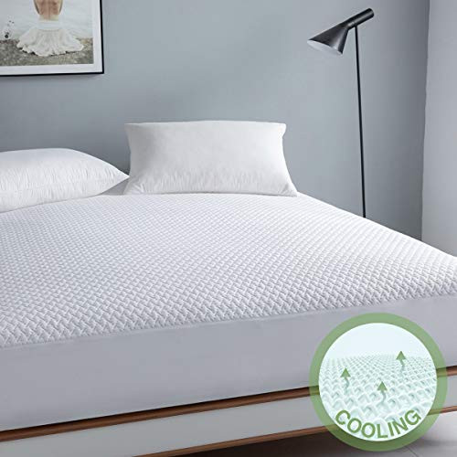 Reaks Queen Size Bed Waterproof Fitted Mattress Protector-Cooling Mattress Pad Cover with Deep Pocket Up to 18''-Hypoallergenic-Vinyl Free-Bed Bug Proof
Reaks Queen Size Bed Waterproof Fitted Mattress Protector-Cooling Mattress Pad Cover with Deep Pocket Up to 18''-Hypoallergenic-Vinyl Free-Bed Bug Proof