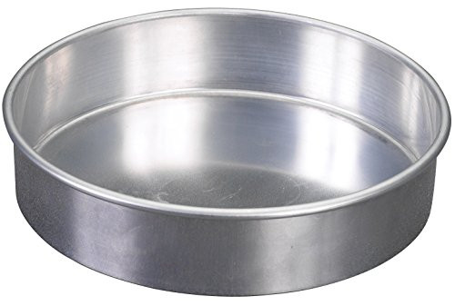 Nordic Ware 46900 9" X 2-1/2" Round Layer Cake Pan