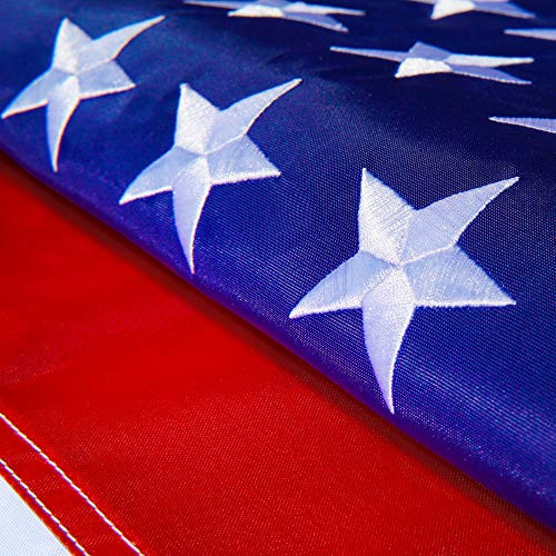 Hauffmann United Flags American USA US Flag Deluxe Embroidered Stars, Heavy Duty Durable Flags Built for Outdoors, Vivid Color, Sewn Stripes, Brass Gr