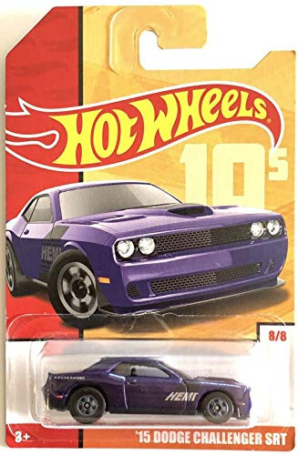 Hot Wheels Throwback '15 Dodge Challenger SRT 8/8, Purple