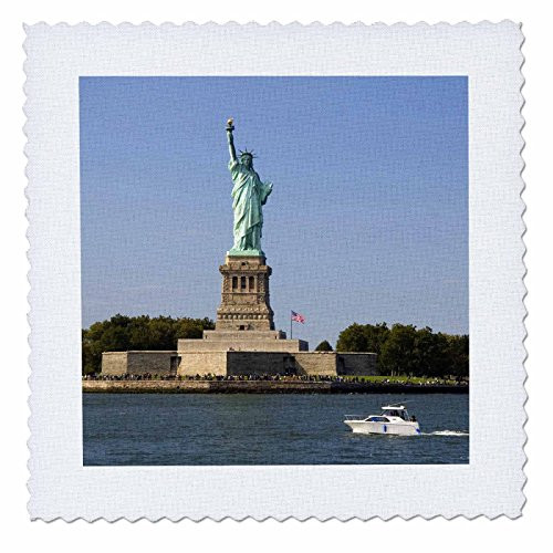 3dRose qs_93087_2 Statue of Liberty, New York City-Us33 Dfr0074-David R. Frazier-Quilt Square, 6 by 6-Inch
