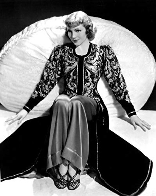 Posterazzi Claudette Colbert In A Travis Banton Costume From Bluebeard'S Eighth Wife 3/22/38 Photo Poster Print, (8 x 10)