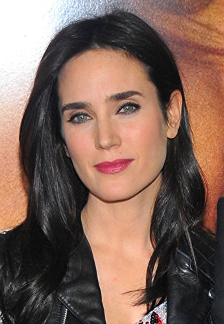 Jennifer Connelly At Arrivals For The Tourist Premiere The Ziegfeld Theatre New York Ny December 6 2010 Photo By Gregorio T BinuyaEverett Collection P