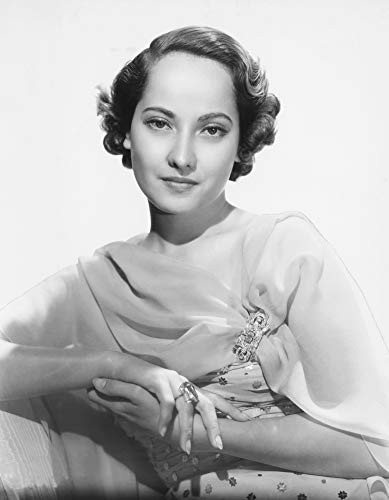 Posterazzi Poster Print Collection EVCMBDTHTHEC120 These Three Portrait (8 x 10)