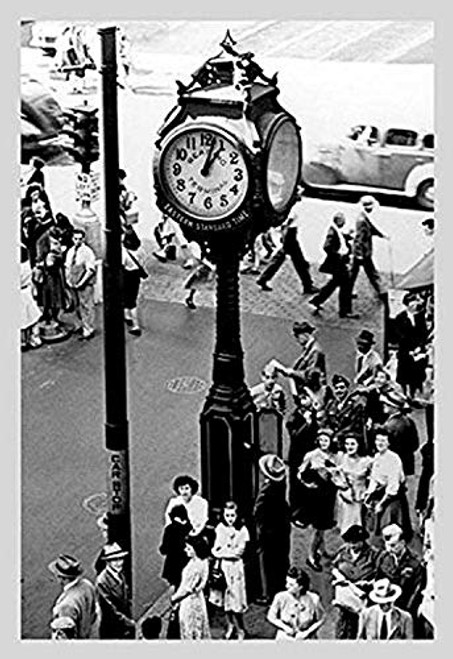 Buyenlarge 0-587-08291-7-P1827 Reading Terminal Clock, Philadelphia, PA Paper Poster, 18" x 27" Buyenlarge 0-587-08291-7-P1827 Reading Terminal Clock, Philadelphia, PA Paper Poster, 18" x 27"