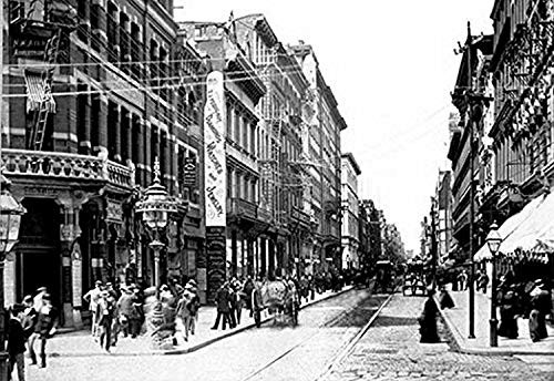 Buyenlarge 0-587-08488-x-P1827 A Busy Philadelphia Street Paper Poster, 18" x 27"