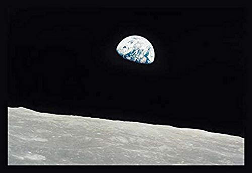 Buyenlarge 0-587-10695-6-P1827 Earth Rise Paper Poster, 18" x 27"