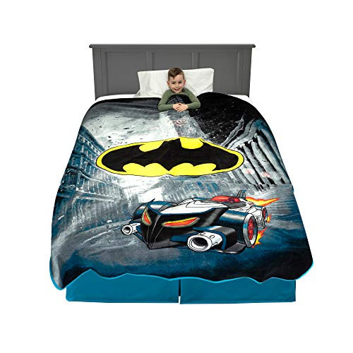 Franco Kids Bedding Super Soft Plush Blanket, Twin/Full Size 62" x 90", Batman