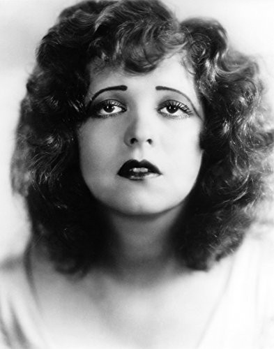 Posterazzi Clara Bow C. 1928 Photo Poster Print, (16 x 20)
