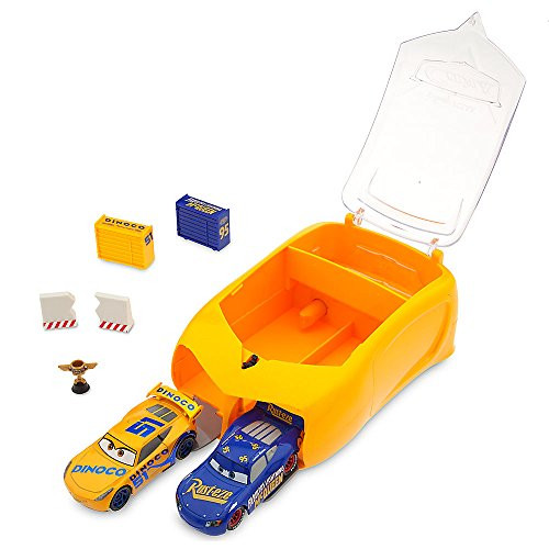 Disney Lightning McQueen and Cruz Ramirez Launcher Set - Cars 3
