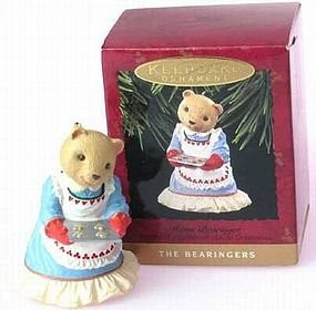 Hallmark Keepsake Ornament - Mama Bearinger
