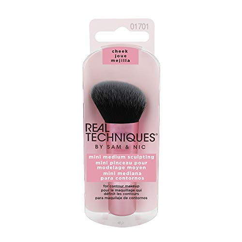 Real Techniques Mini Travel Size Sculpting Makeup Brush for contouring (Packaging and Handle Colour May Vary)