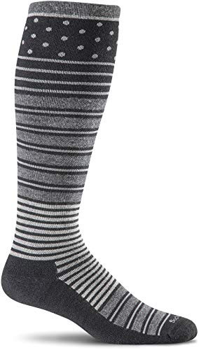 Sockwell Women's Twister Graduated Compression Socks, Black, Medium/Large