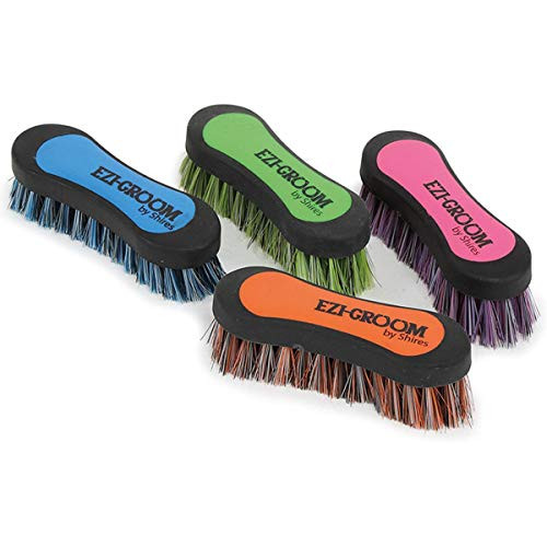 Shires Ezi-Groom Grip Face Brush (Bright Pink)