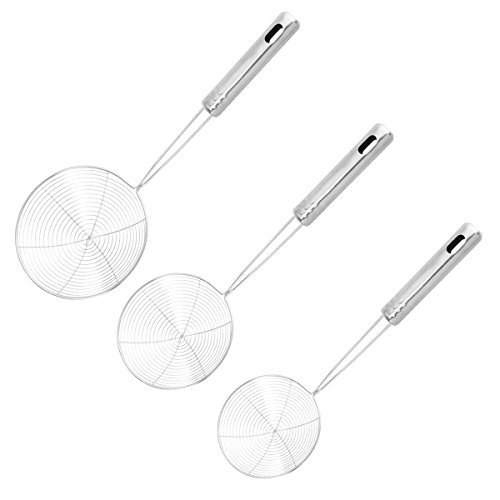 BESTOMZ Set of 3 Stainless Steel Skimmer Strainer Wire Skimmer with Spiral Mesh Handle Skimmer Spoon Ladle for Spaetzle Pasta Chips BESTOMZ Set of 3 Stainless Steel Skimmer Strainer Wire Skimmer with Spiral Mesh Handle Skimmer Spoon Ladle for Spaetzle Pasta Chips