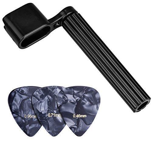 kwmobile String Winder and Guitar Pick Set   1x Winder for Guitar Strings and 3x Guitar Picks for Acoustic Electrical Classical Guitars   Black