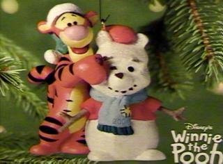 A Familiar Face Winnie the Pooh Collection 2001 Hallmark Keepsake ornament QXD4152