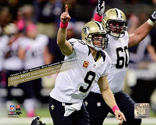 Drew Brees beats Johnny Unitas 12 century old record 2012 NO Saints Action Photo Size 8 x 10