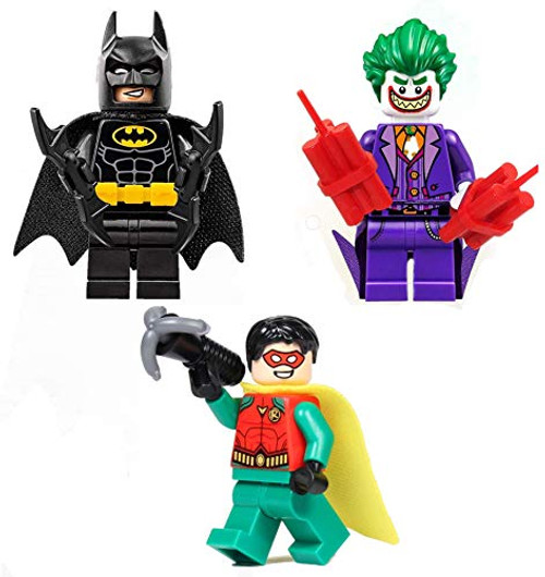 LEGO The Batman Movie Minifigure Batman Robin Joker with Grin Combo Limited Edition Foil Packs LEGO The Batman Movie Minifigure Batman Robin Joker with Grin Combo Limited Edition Foil Packs