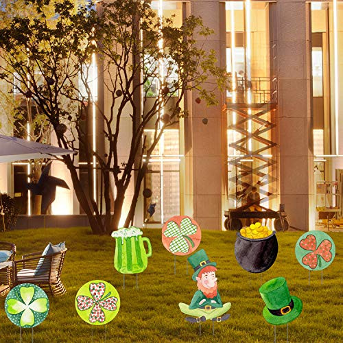 Emopeak St Patricks Day Yard Signs Shamrock Decorations Saint Patrick Clover Outdoor Lawn Yard Signs Decorations with Stakes for Irish Holiday Decor