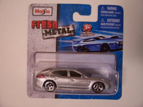 Maisto Fresh Metal DieCast Vehicles ~ Porsche Panamera Turbo Silver