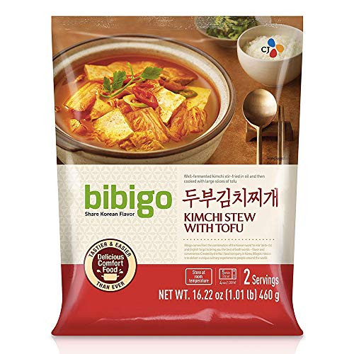 bibigo Traditional Korean Kimchi Stew with Tofu 162ounce 1Pack