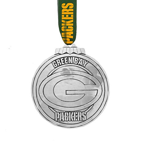 Wendell August Green Bay Packers Classic Round Ornament Aluminum Wendell August Green Bay Packers Classic Round Ornament Aluminum