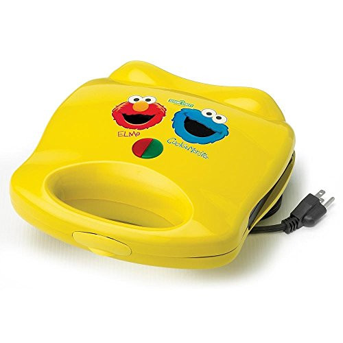 Sesame Street Waffle Maker with Elmo and Cookie Monster Sesame Street Waffle Maker with Elmo and Cookie Monster