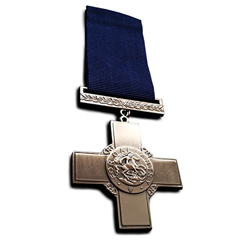 Military Medal George Cross Medal Military WW2 British The Highest Gallantry Farmed Forces Copy military cross medal