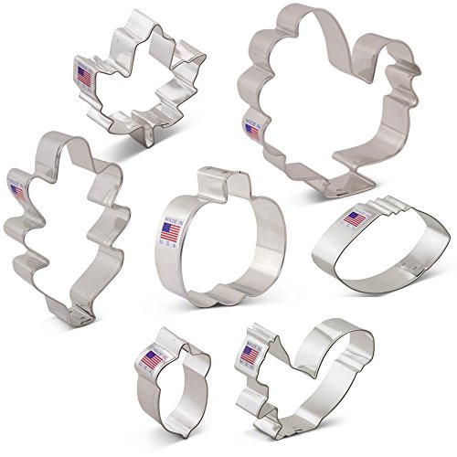 Fall Thanksgiving Cookie Cutter Set - 7 Piece - Maple Leaf, Turkey, Oak Leaf, Pumpkin, Football, Acorn, Squirrel - Ann Clark - US Tin Plated Steel Fall Thanksgiving Cookie Cutter Set - 7 Piece - Maple Leaf, Turkey, Oak Leaf, Pumpkin, Football, Acorn, Squirrel - Ann Clark - US Tin Plated Steel