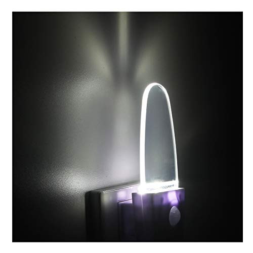 Motion Sensor Night Light Plug in 2 Pack 05W LED Motion Detector Night Light Lamp Automatic Motion Activated Nightlights for Bedroom Bathroom Kitchen Hallway Stairs Porch White