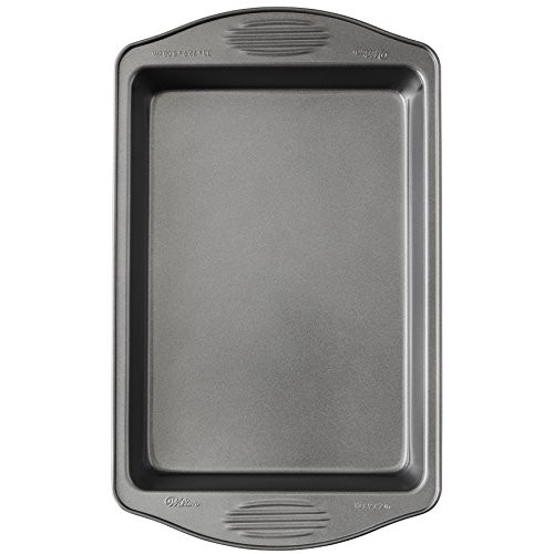 Wilton Excelle Elite Oblong Non-Stick Cake Pan, 13 x 9-Inch Wilton Excelle Elite Oblong Non-Stick Cake Pan, 13 x 9-Inch