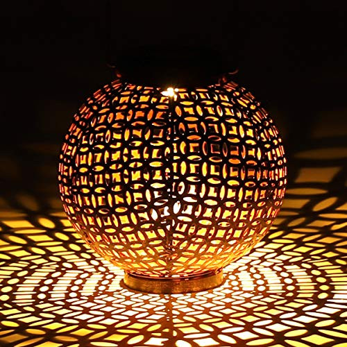 Solar Lanterns Outdoor Hanging Solar Lights Retro Solar Garden Lights with Handle Metal Waterproof Solar Powered Table Lamp for Patio Yard Tree DecorativeBronze