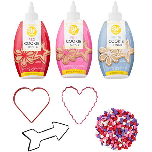 Wilton Valentine's Day Cookie Cutter and Decorating Set, 7-Piece