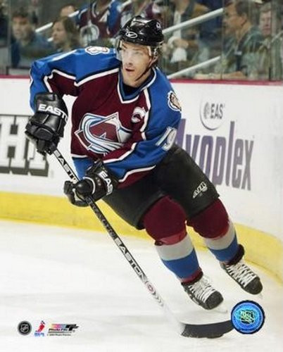NHL Joe Sakic Colorado Avalanche Action Photo #2 Size 8 x 10