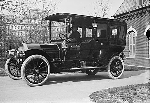 Taft Car 1909 Npierce Arrow Automobile Belonging To President William Howard Taft Photograph 1909 Poster Print by 18 x 24 Taft Car 1909 Npierce Arrow Automobile Belonging To President William Howard Taft Photograph 1909 Poster Print by 18 x 24