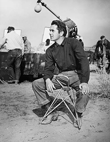 Posterazzi Poster Print Collection EVCMBDRAWHFE019LARGE Rawhide Still 16 x 20