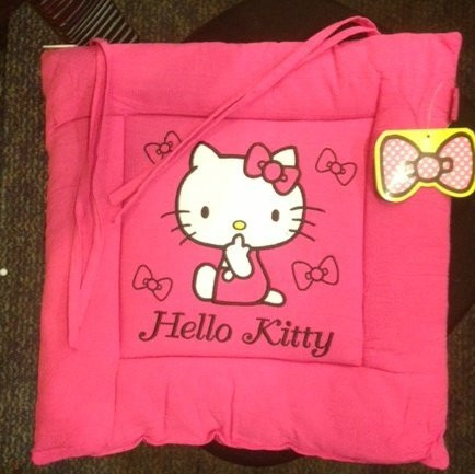 SANRIO Hello Kitty Cotton Seat Cushion 14  Hot Pink