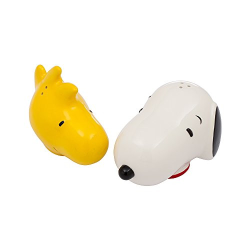 Vandor Peanuts Snoopy and Woodstock Ceramic Salt and Pepper Set (85030)