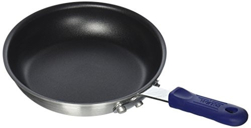 Winware 8 Inch Aluminum Non-Stick Fry Pan with Silicone Sleeve