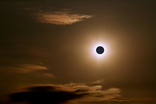 Posterazzi A Solar Eclipse Poster Print (17 x 11)
