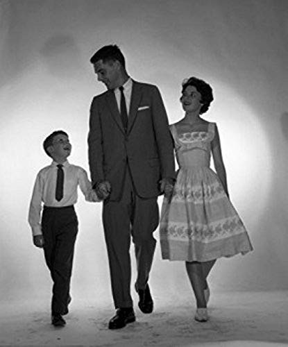 Posterazzi Portrait of family with one son walking arm Poster Print 18 x 24