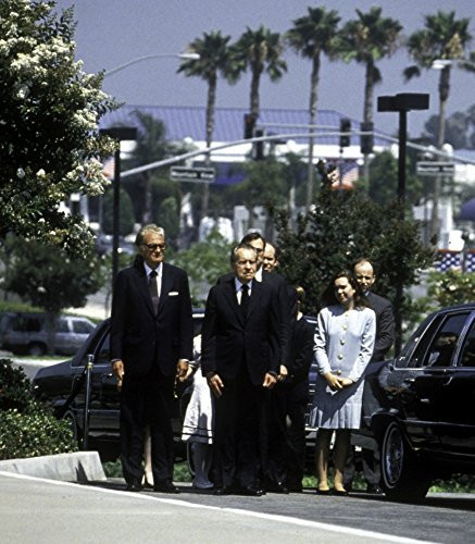 Richard Nixon and family at the funeral of Pat Nixon Photo Print 8 x 10