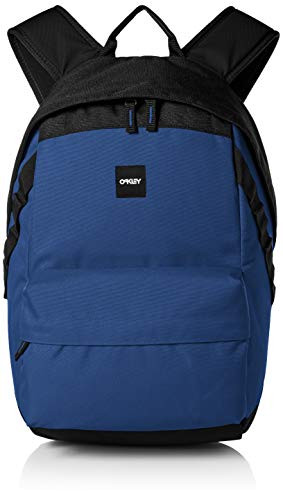 Oakley Men s Holbrook 20L Backpack Dark Blue U