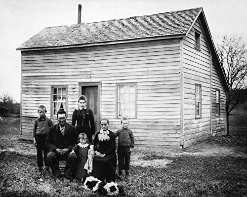 Posterazzi Wisconsin Family Nphotograph C1890  Poster Print by 18 x 24